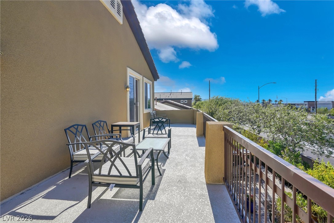 72 Newton Ridge Way Las Vegas NV 89183