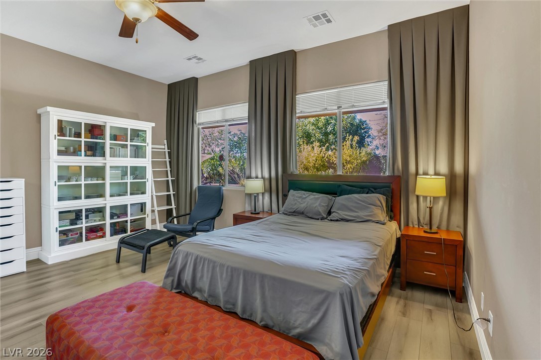 72 Newton Ridge Way Las Vegas NV 89183