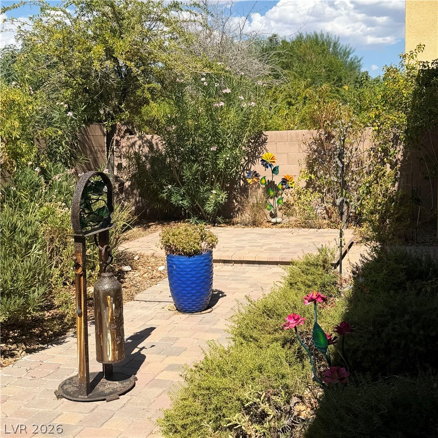 72 Newton Ridge Way Las Vegas NV 89183