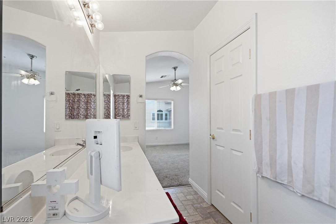 4817 Straight Flush Drive 101 Las Vegas NV 89122