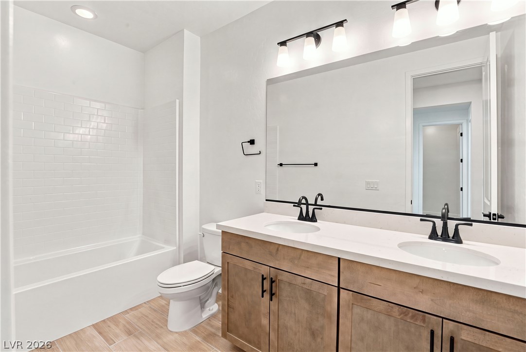 8243 Dwayne Frye Street Las Vegas NV 89148