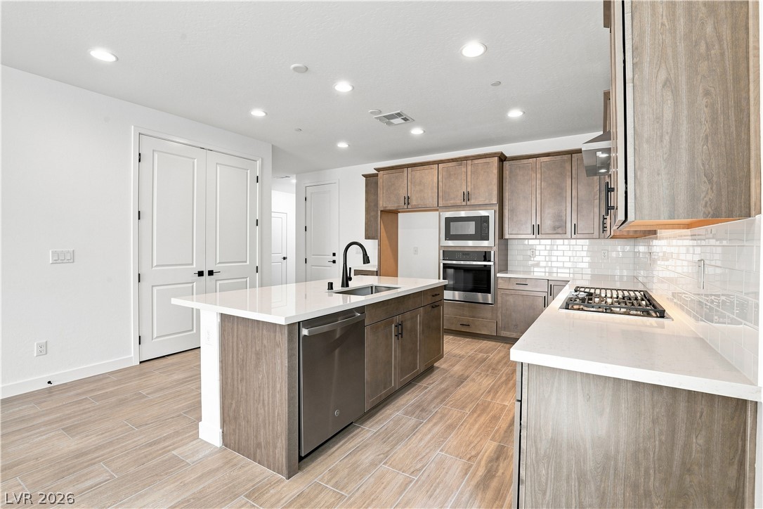 8243 Dwayne Frye Street Las Vegas NV 89148