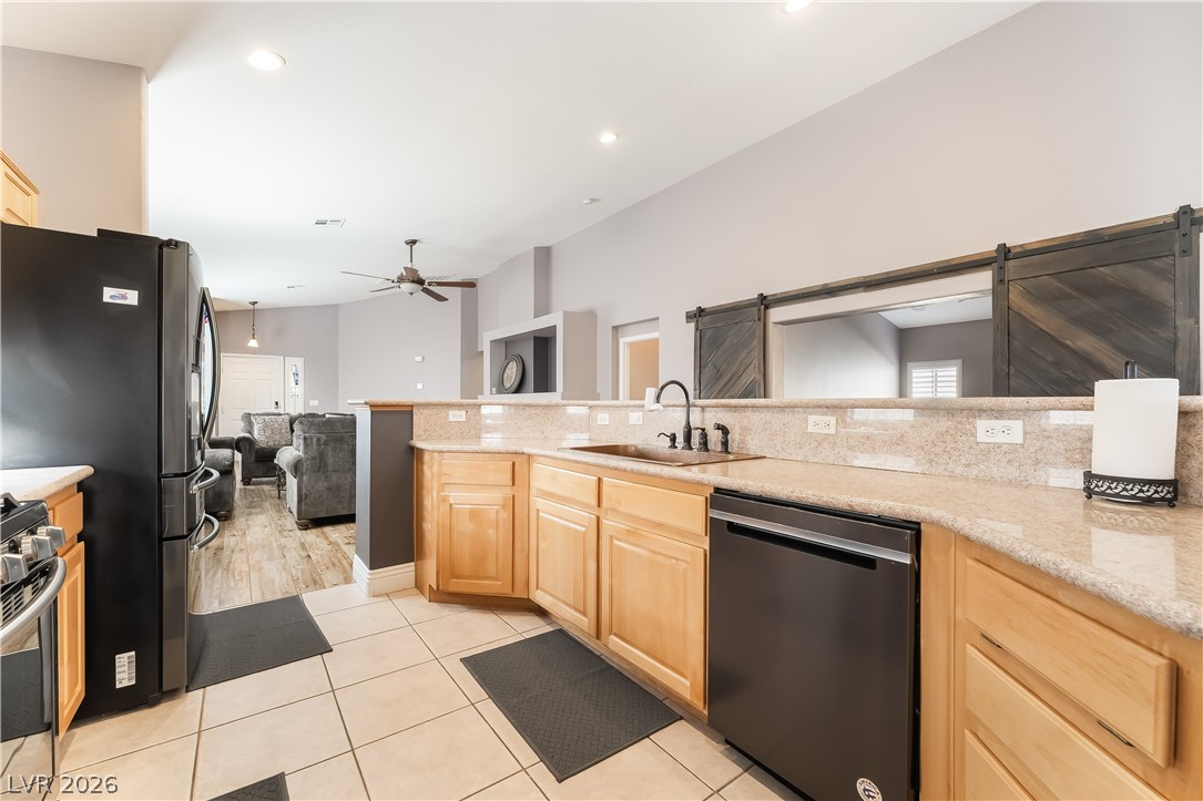 62 Harbor Coast Street Las Vegas NV 89148