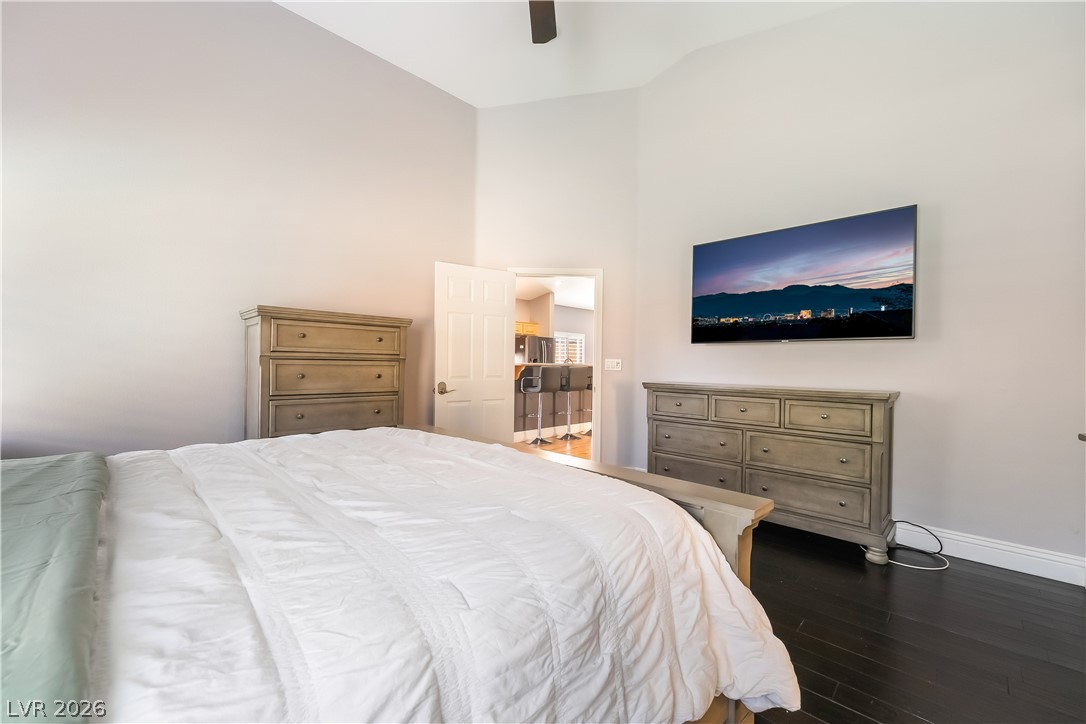 62 Harbor Coast Street Las Vegas NV 89148