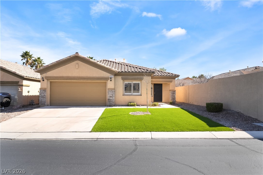 62 Harbor Coast Street Las Vegas NV 89148