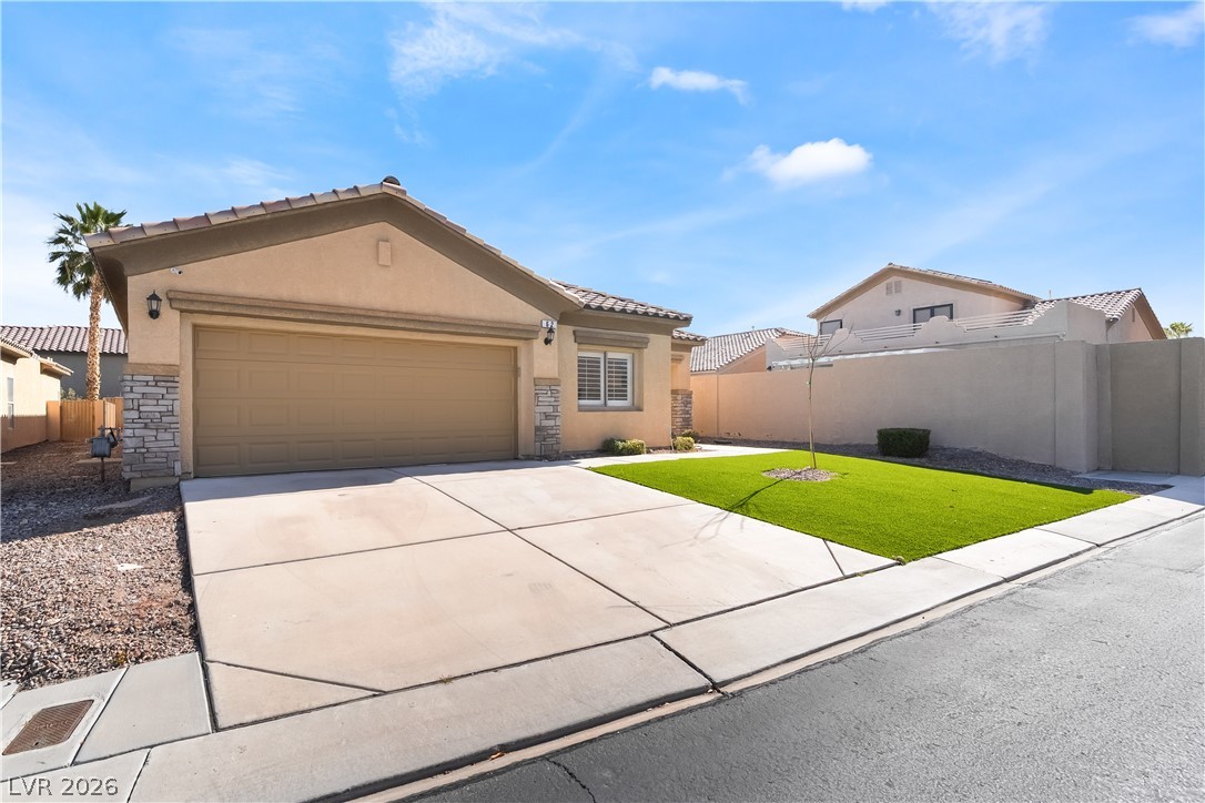 62 Harbor Coast Street Las Vegas NV 89148