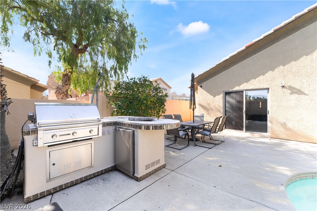 62 Harbor Coast Street Las Vegas NV 89148