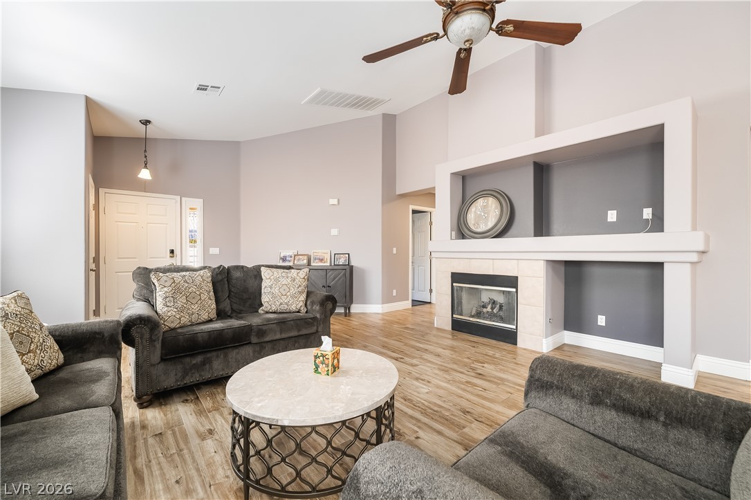 62 Harbor Coast Street Las Vegas NV 89148