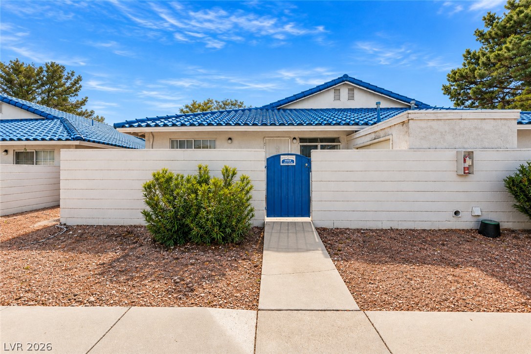2132 Chertsey Drive B Las Vegas NV 89108
