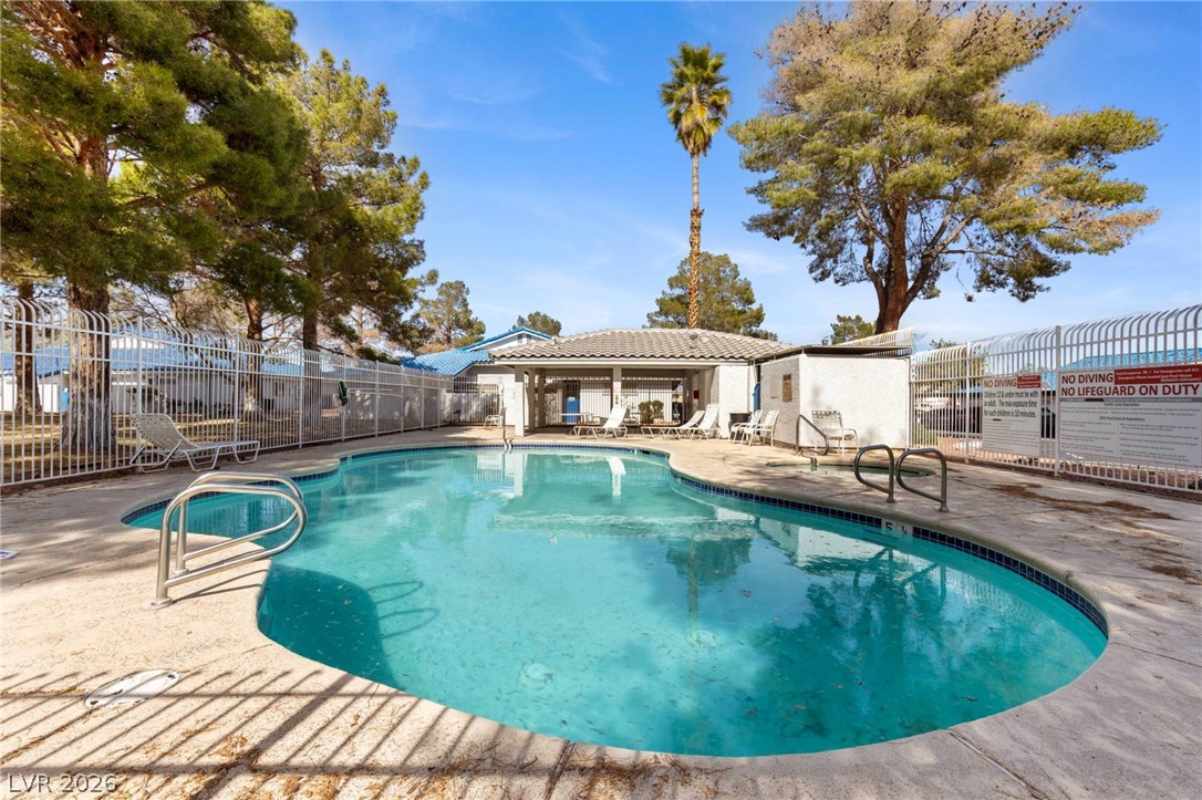 2132 Chertsey Drive B Las Vegas NV 89108