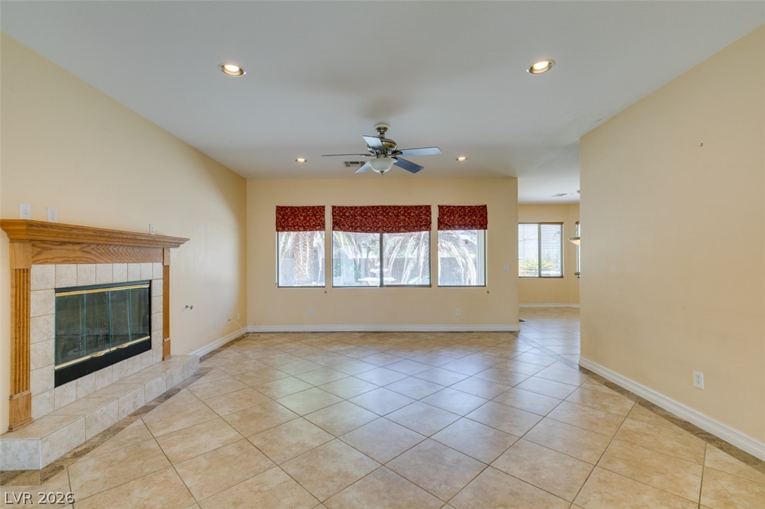 6292 Fisher Avenue Las Vegas NV 89130