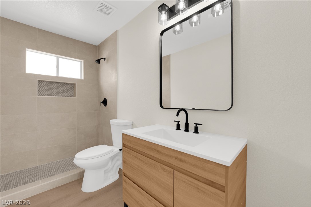 6612 Tampa Court Las Vegas NV 89108