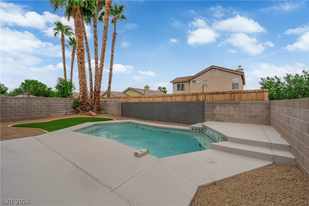 6612 Tampa Court Las Vegas NV 89108