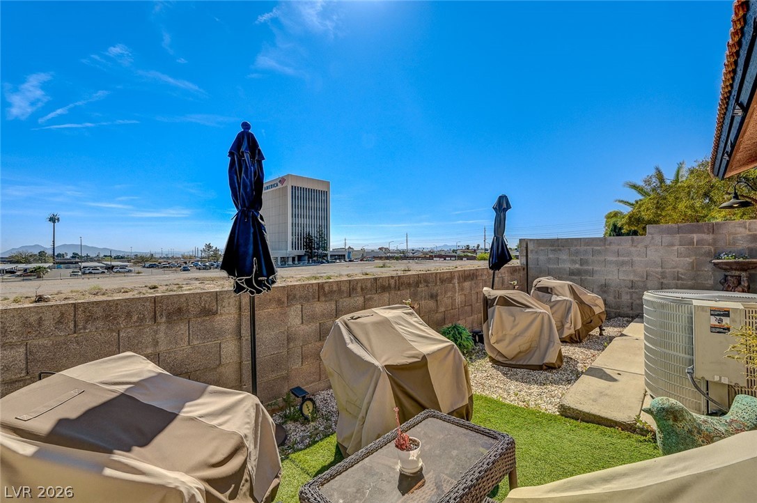216 Yardarm Way Las Vegas NV 89145
