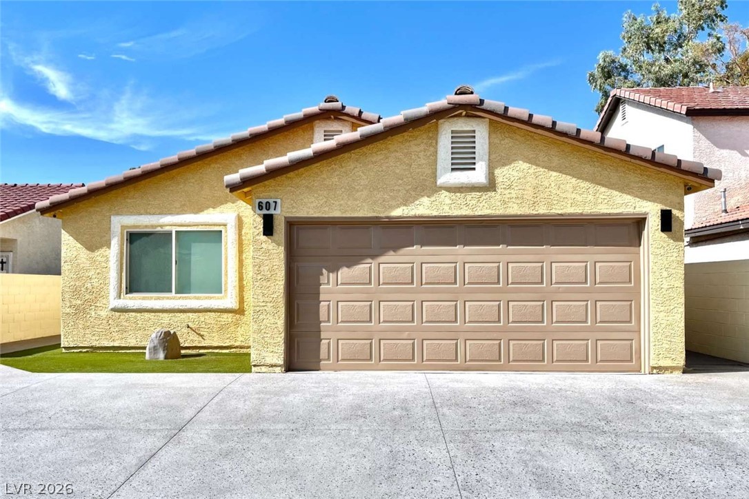 607 Oldham Avenue Henderson NV 89014