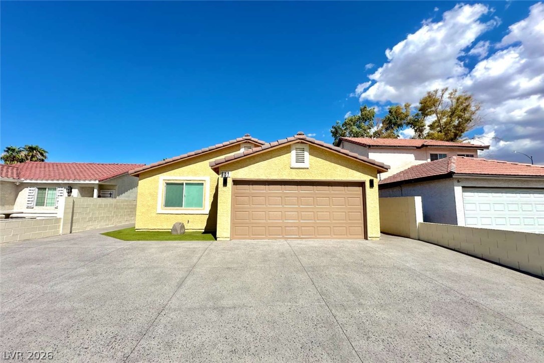 607 Oldham Avenue Henderson NV 89014