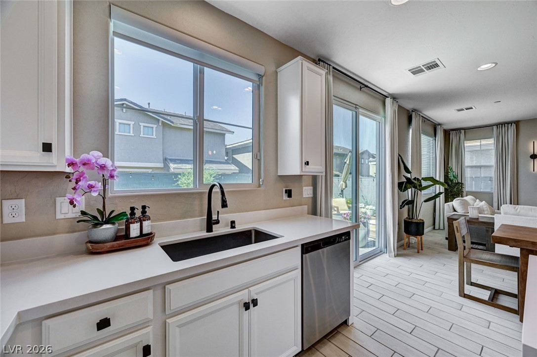 372 Silva Place Henderson NV 89011