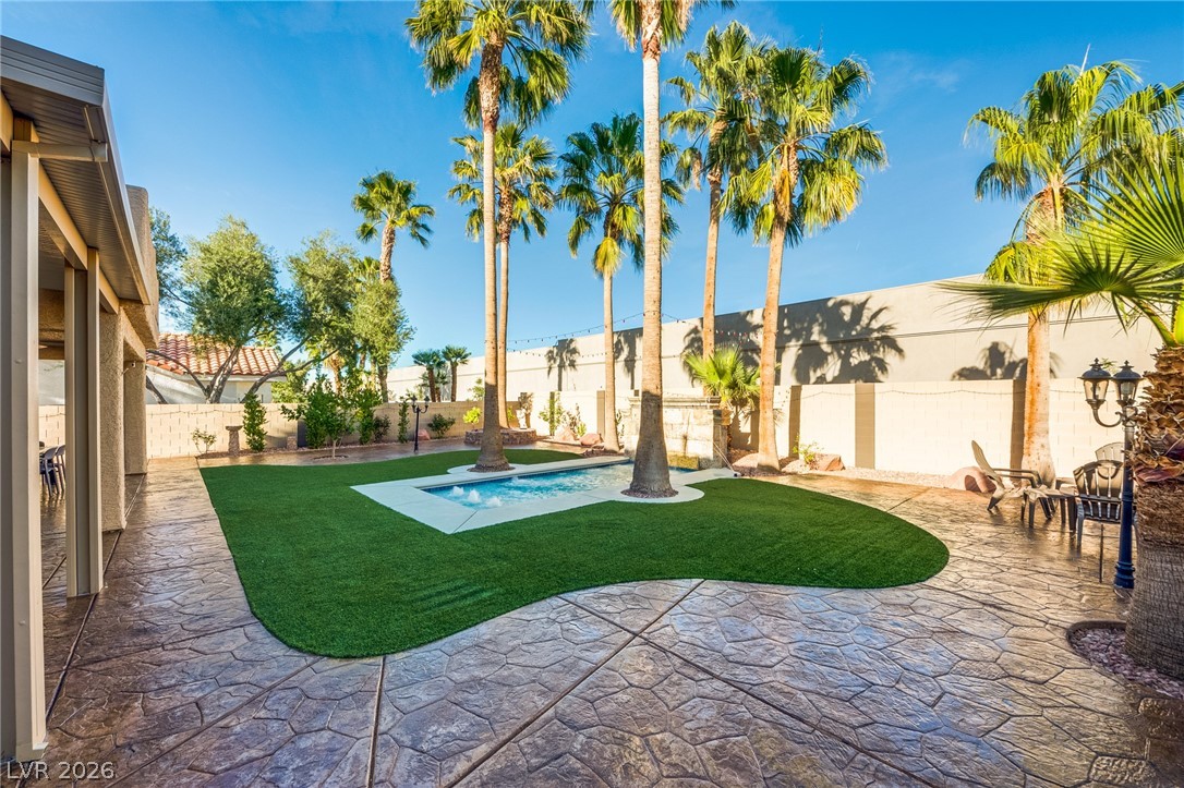5668 Wild Olive Street Las Vegas NV 89118