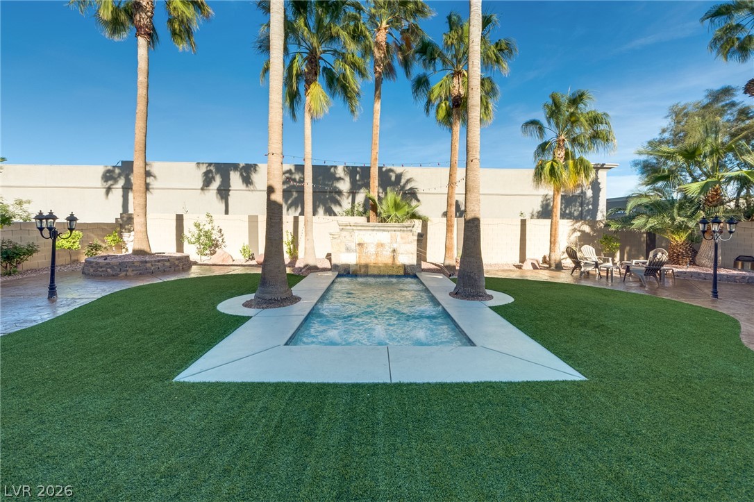 5668 Wild Olive Street Las Vegas NV 89118