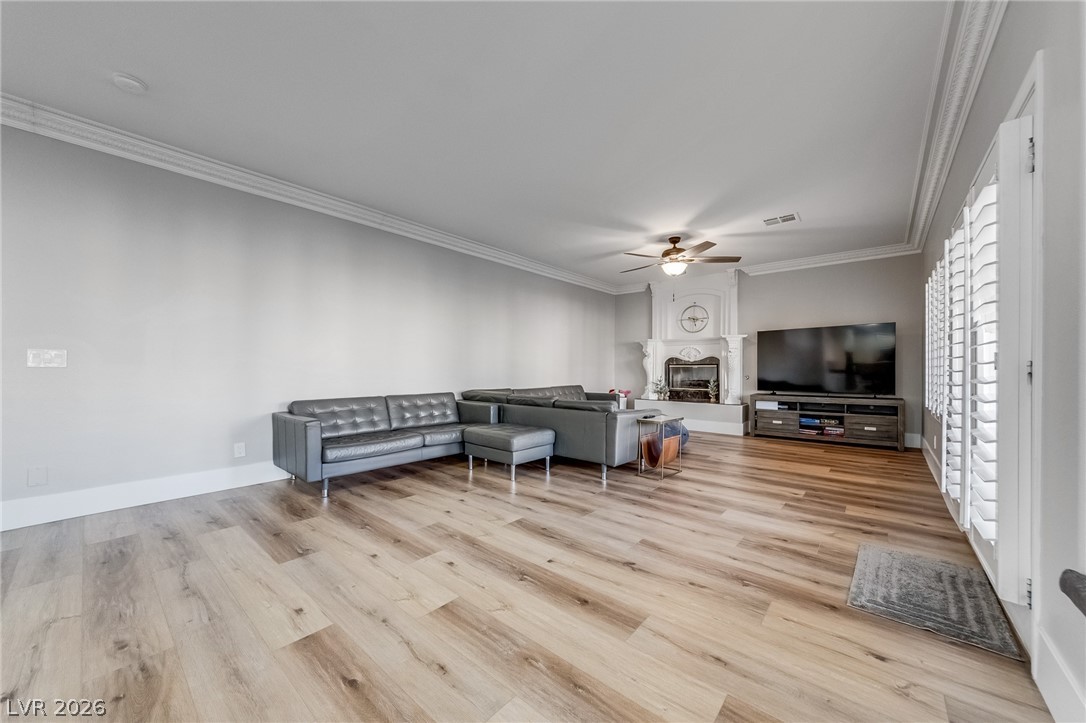 5668 Wild Olive Street Las Vegas NV 89118