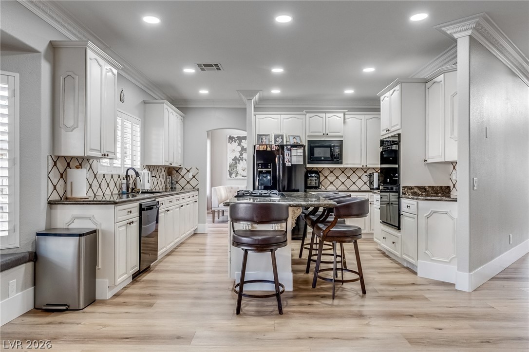 5668 Wild Olive Street Las Vegas NV 89118
