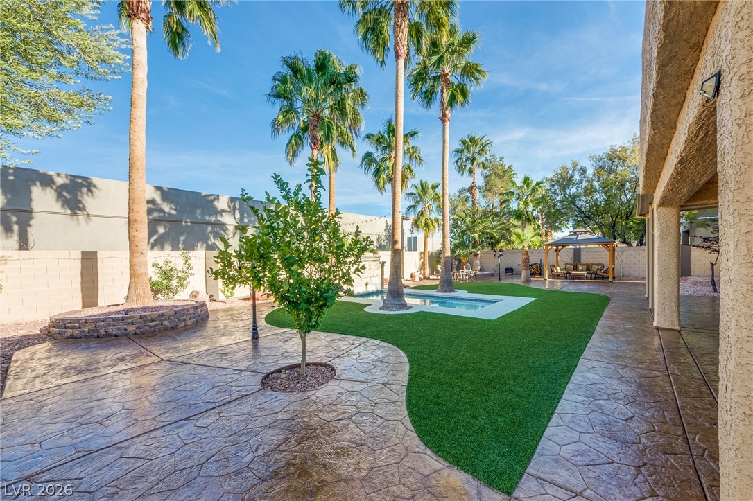 5668 Wild Olive Street Las Vegas NV 89118