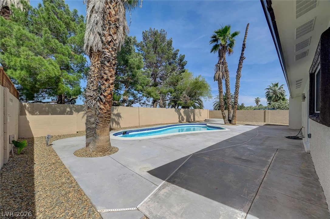 4010 Syracuse Drive Las Vegas NV 89121