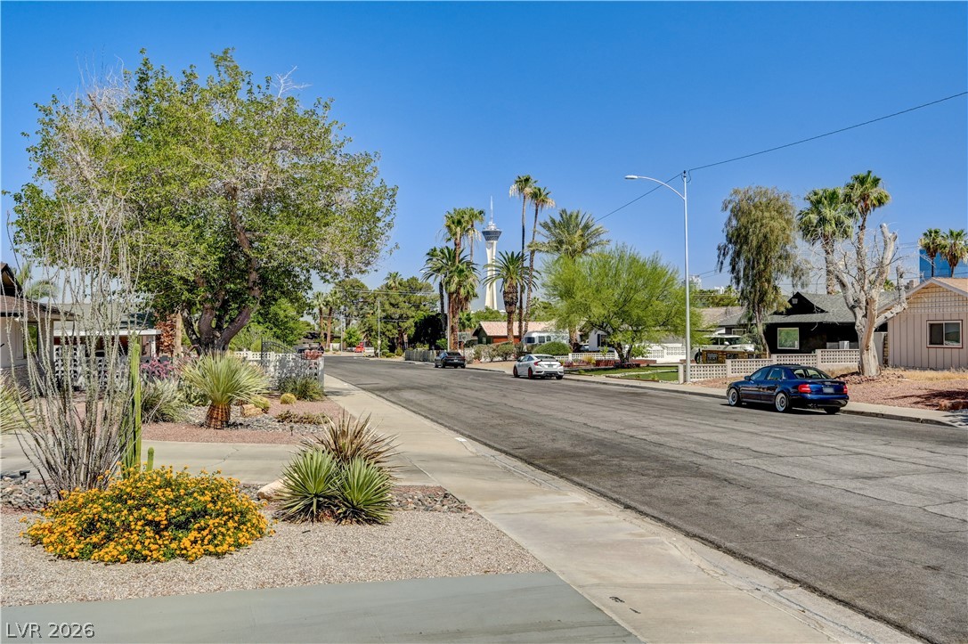 2704 Gilmary Avenue Las Vegas NV 89102