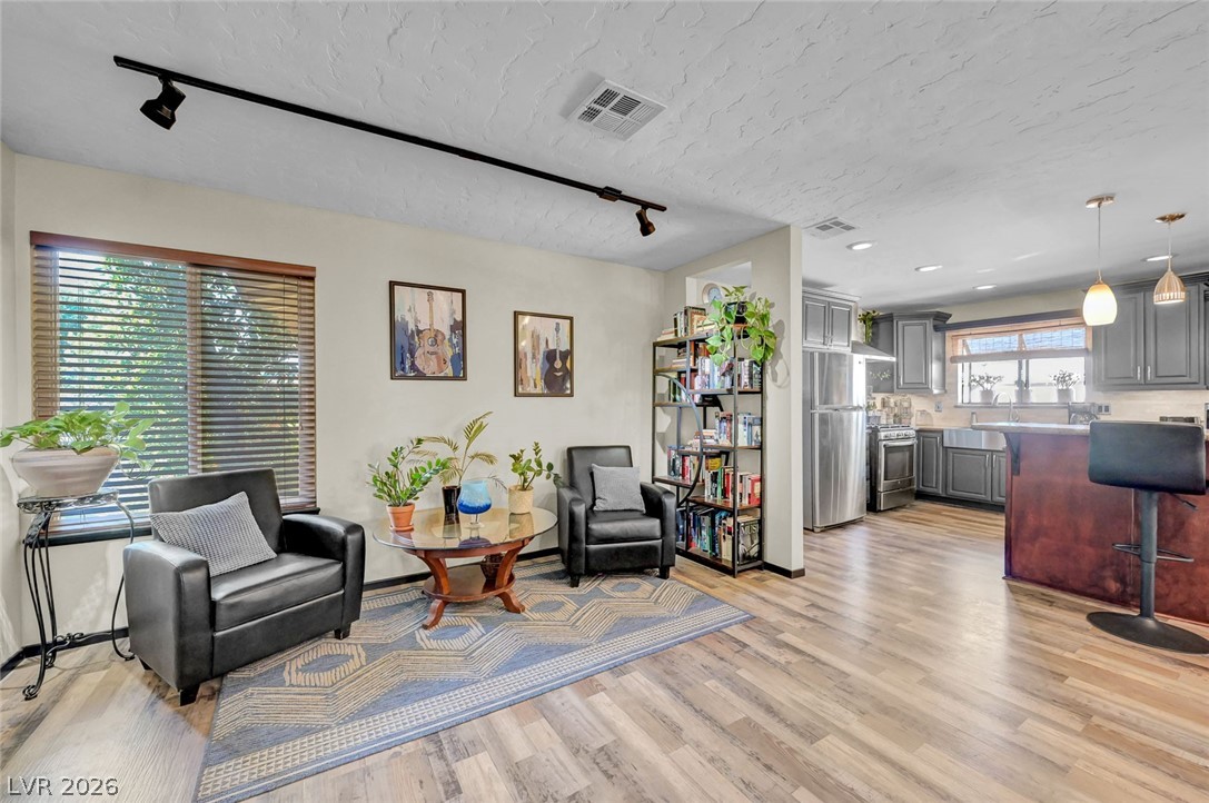 3949 Brighthill Avenue Las Vegas NV 89121