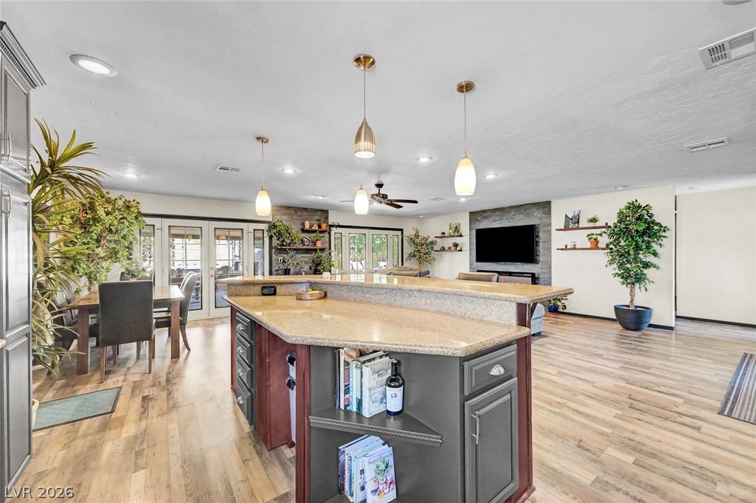 3949 Brighthill Avenue Las Vegas NV 89121