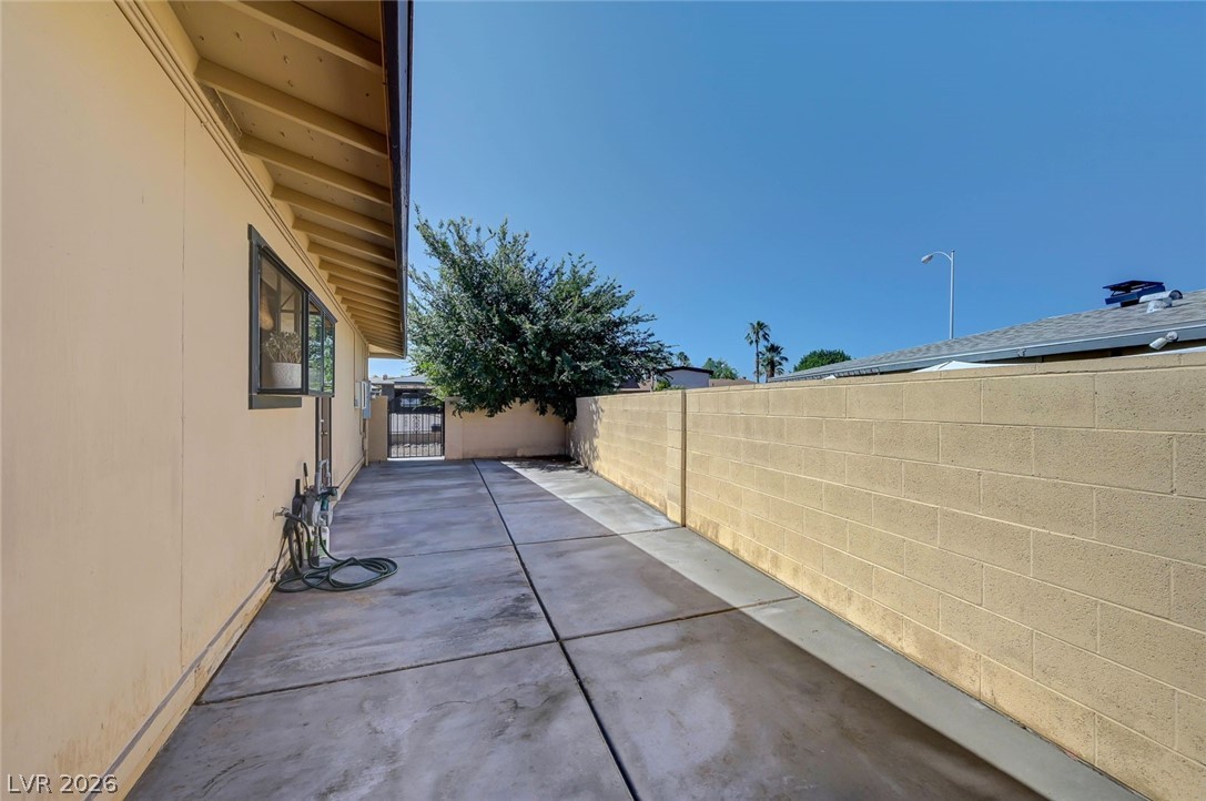 3949 Brighthill Avenue Las Vegas NV 89121