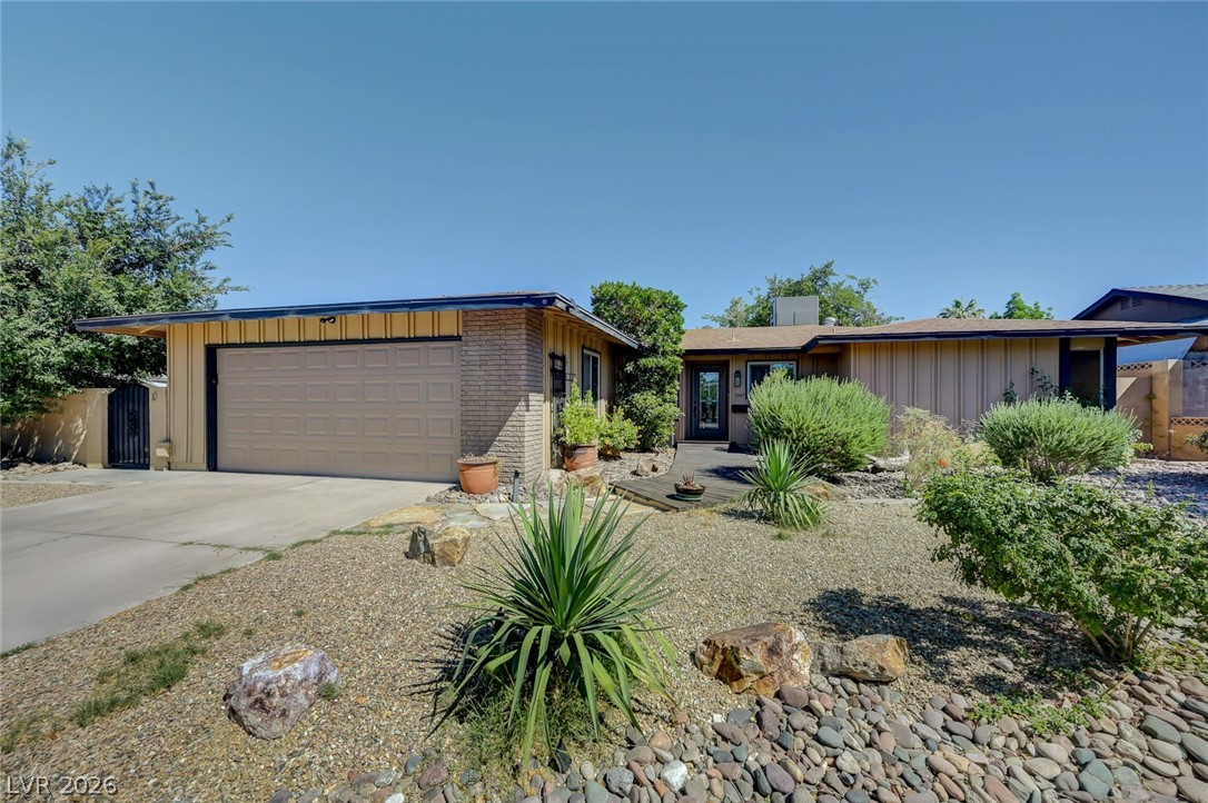 3949 Brighthill Avenue Las Vegas NV 89121