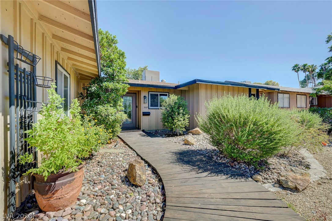 3949 Brighthill Avenue Las Vegas NV 89121
