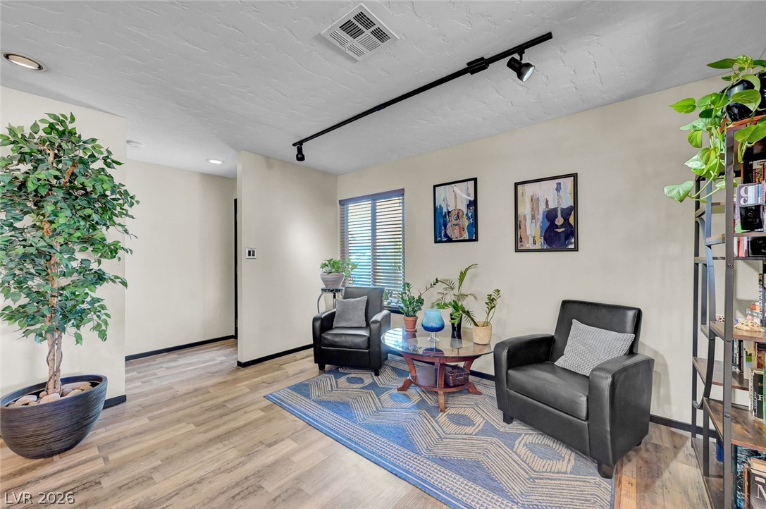 3949 Brighthill Avenue Las Vegas NV 89121