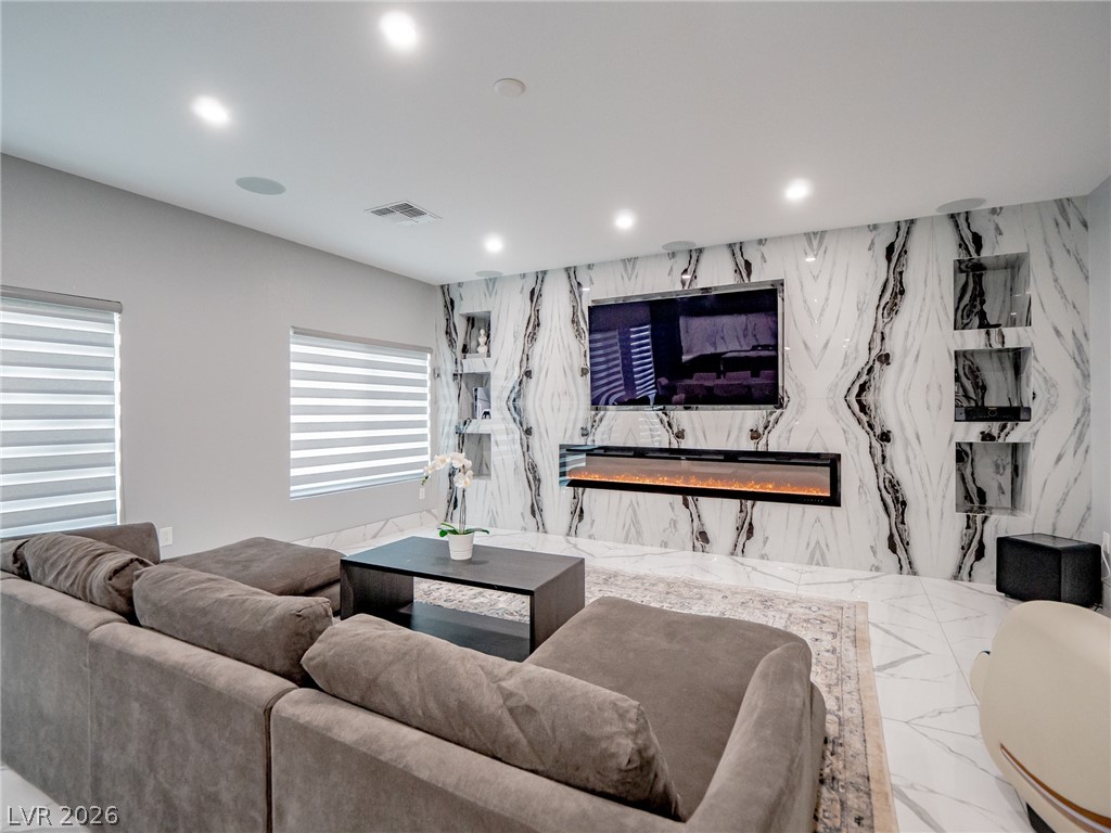 8485 Iron Heart Lane Las Vegas NV 89113