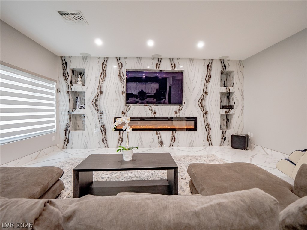 8485 Iron Heart Lane Las Vegas NV 89113