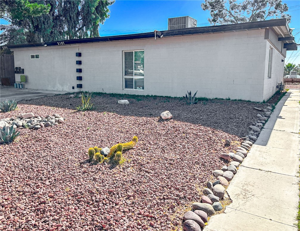 2105 South 15th Street Las Vegas NV 89104