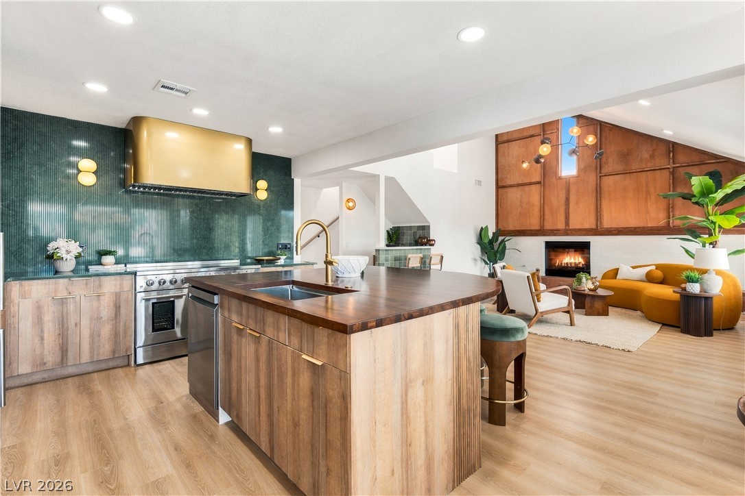 3003 La Mesa Drive Henderson NV 89014