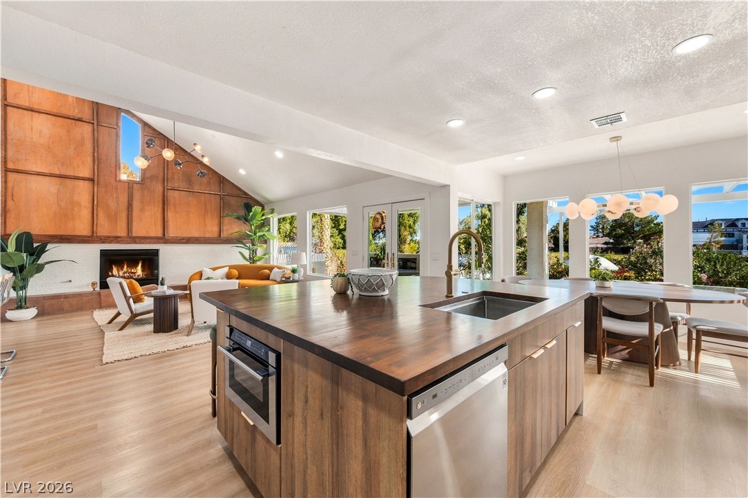 3003 La Mesa Drive Henderson NV 89014