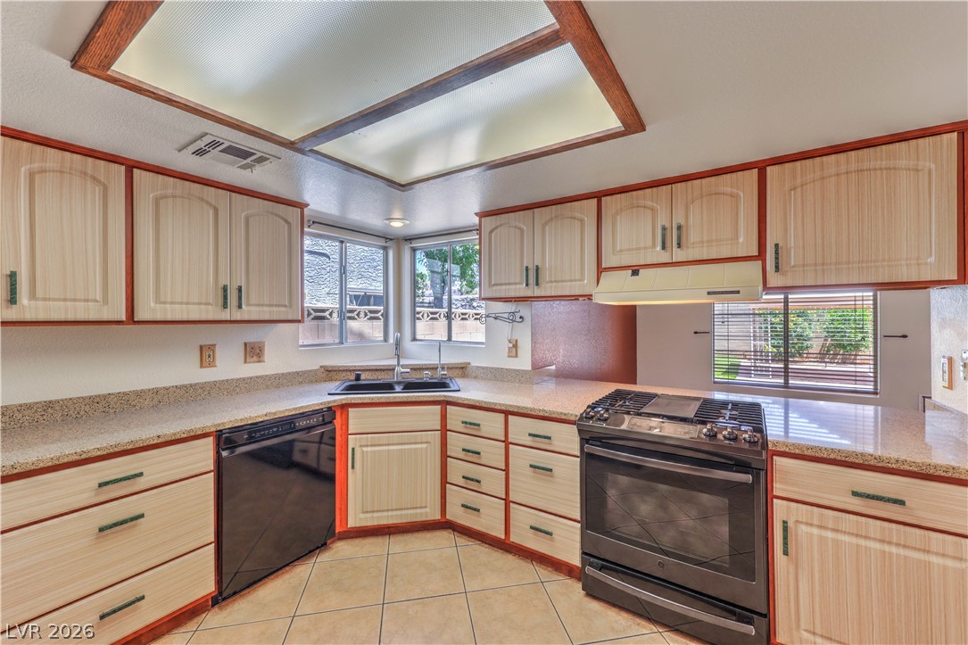 175 Spinnaker Drive Henderson NV 89015