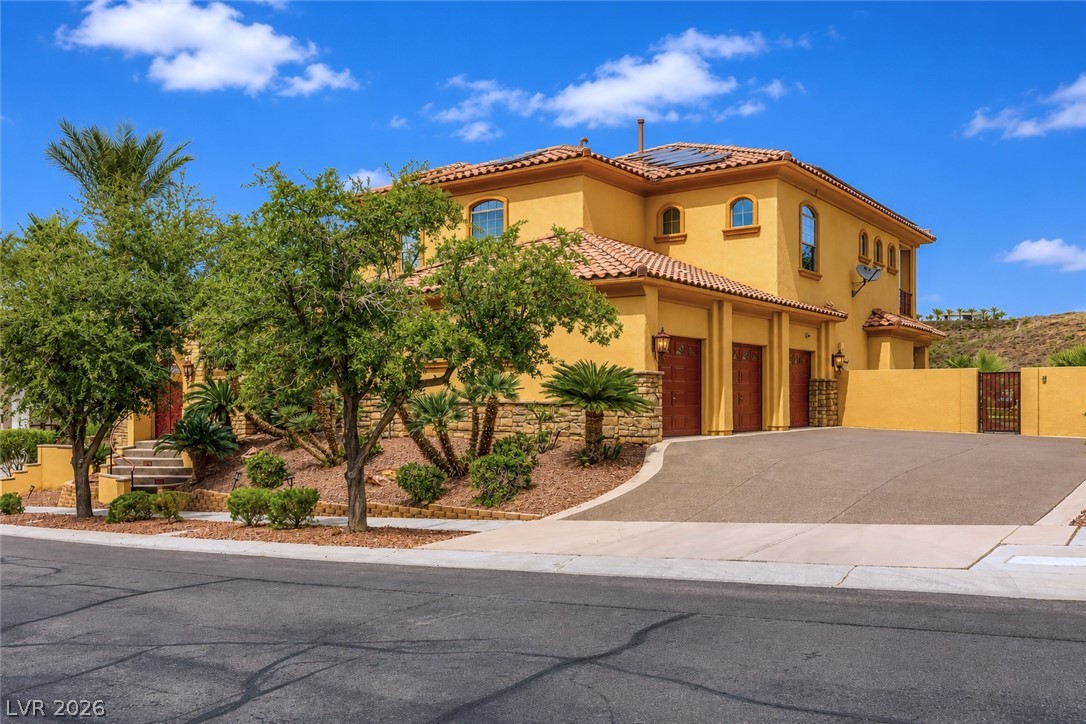 1760 Harpsichord Way Henderson NV 89012