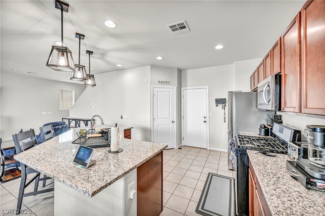 5612 Hill Cliff Court North Las Vegas NV 89031