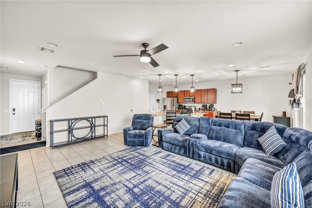 5612 Hill Cliff Court North Las Vegas NV 89031