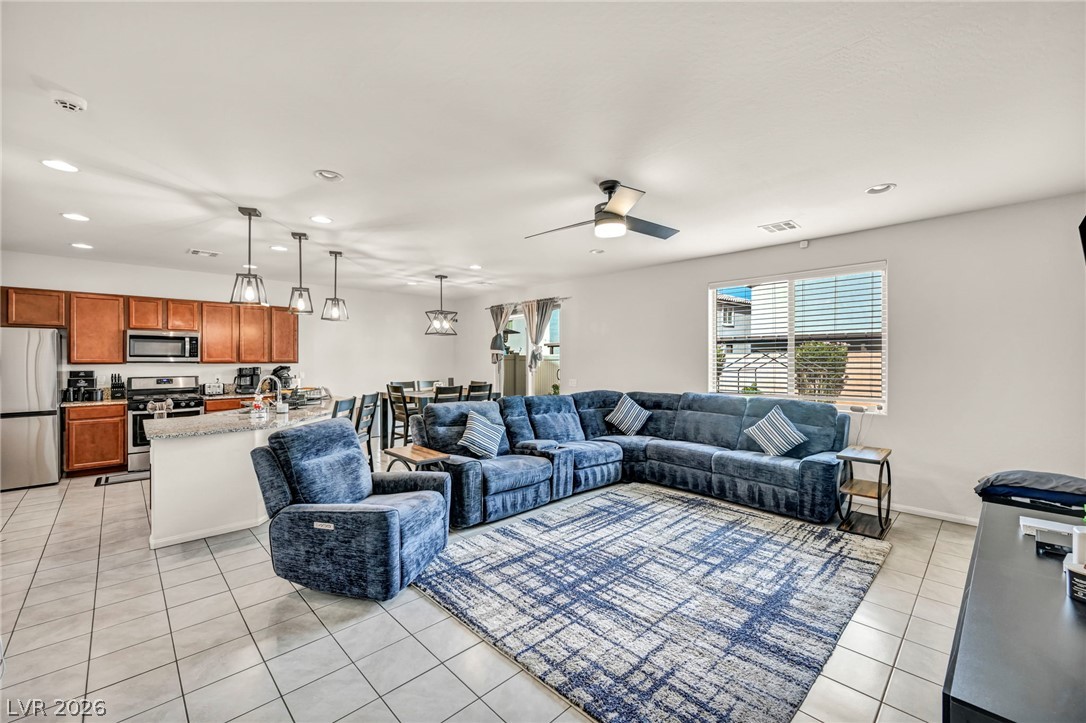5612 Hill Cliff Court North Las Vegas NV 89031