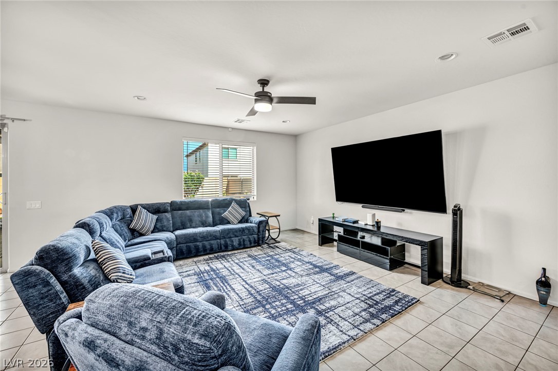 5612 Hill Cliff Court North Las Vegas NV 89031