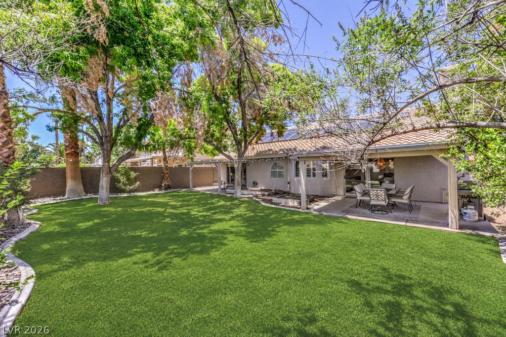 2027 Shadow Brook Way Henderson NV 89074