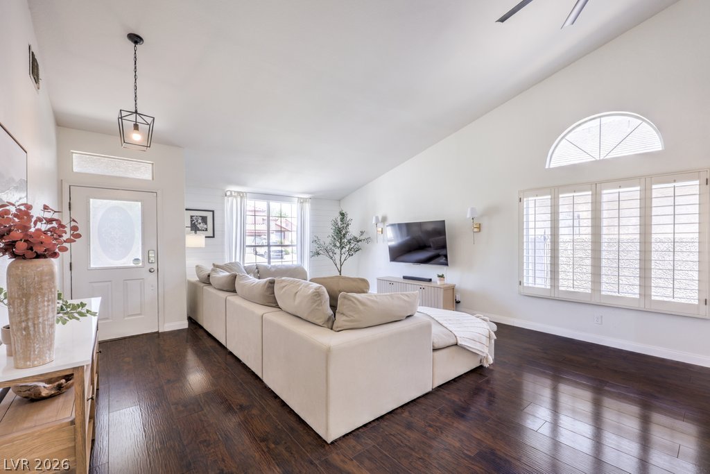 2027 Shadow Brook Way Henderson NV 89074