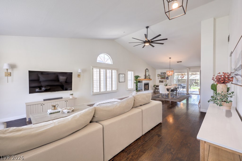 2027 Shadow Brook Way Henderson NV 89074