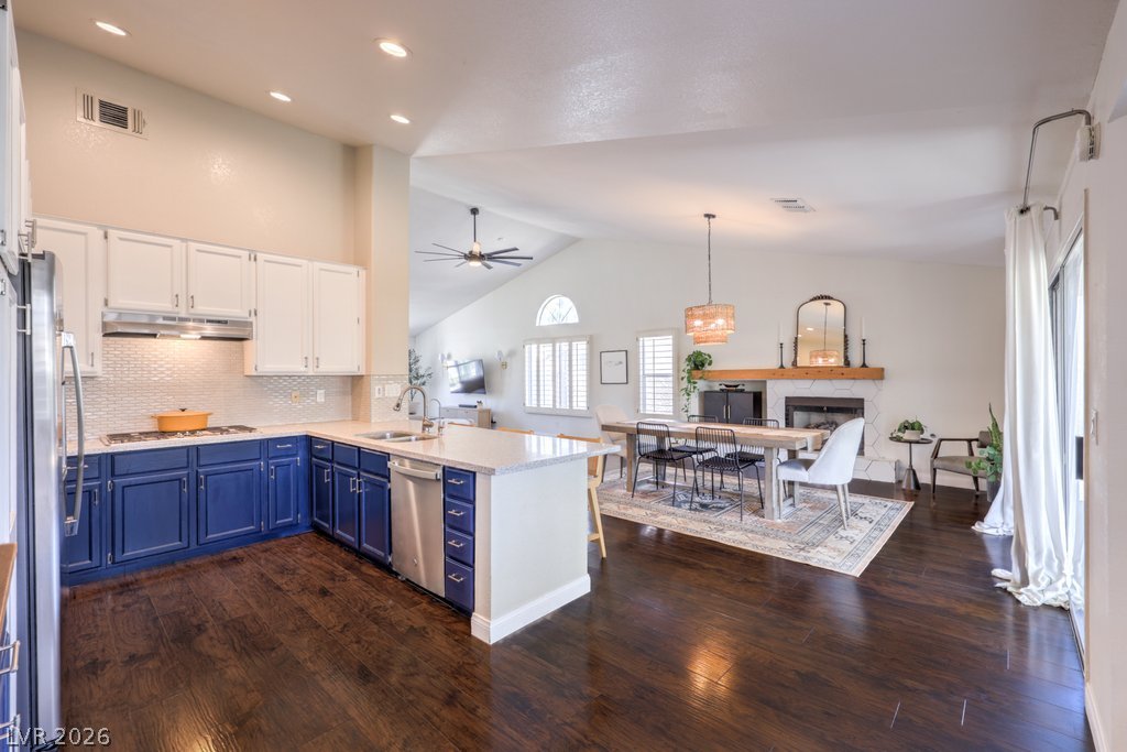 2027 Shadow Brook Way Henderson NV 89074