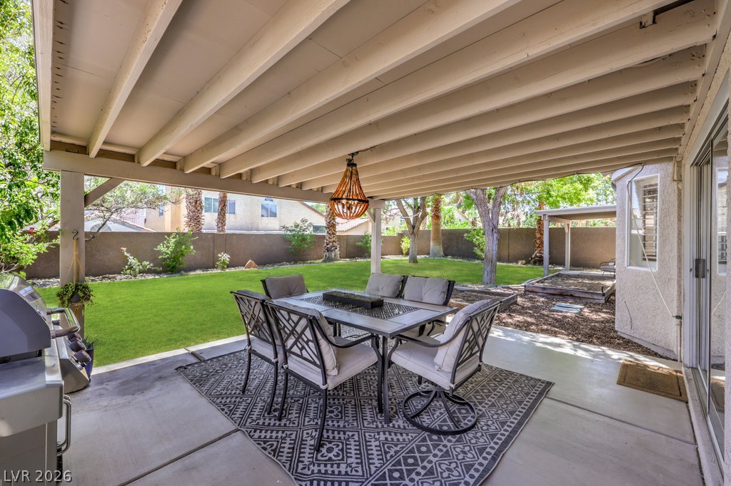 2027 Shadow Brook Way Henderson NV 89074